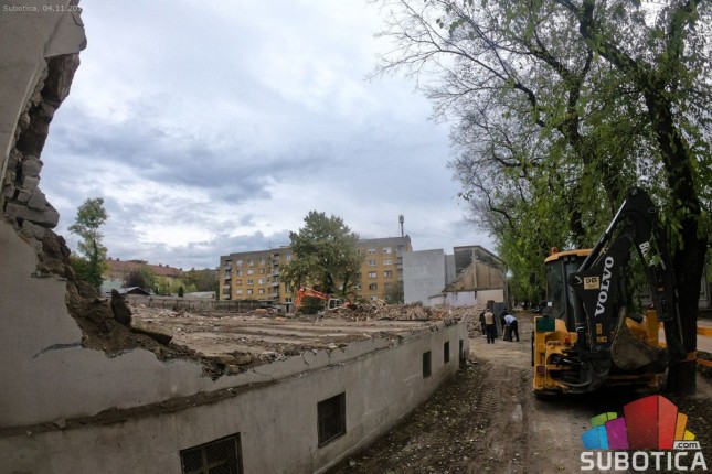 Saopštenje Međuopštinskog zavoda za zaštitu spomenika povodom rušenja kuća u Ulici Braće Radić