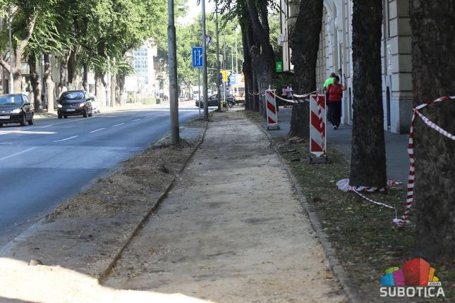U toku obnova biciklističke staze na Senćanskom putu, uskoro produženje do Industrijske zone