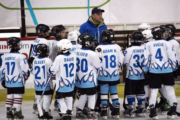 Hokejaši Spartaka odigrali dve pripremne utakmice u Novom Sadu