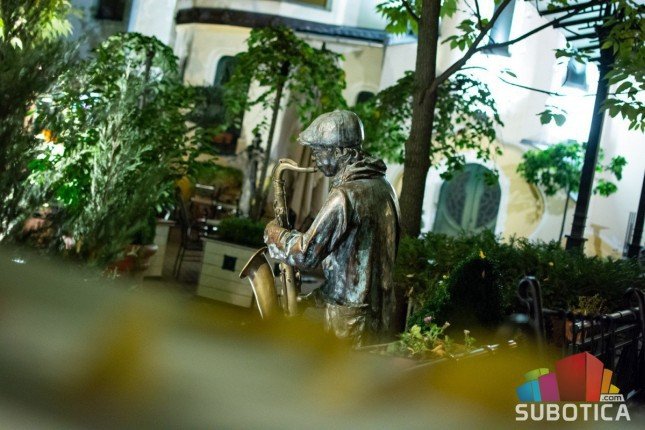 Pokrenuta inicijativa za prepolovljavanje PDV-a za ugostitelje