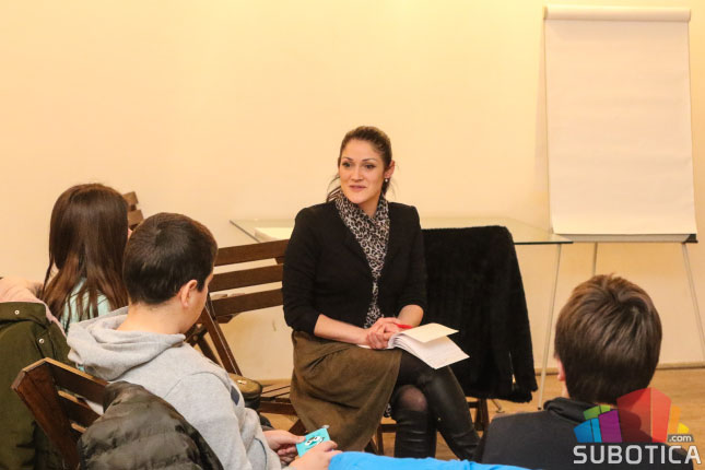 Počela s radom Novinarska sekcija za mlade