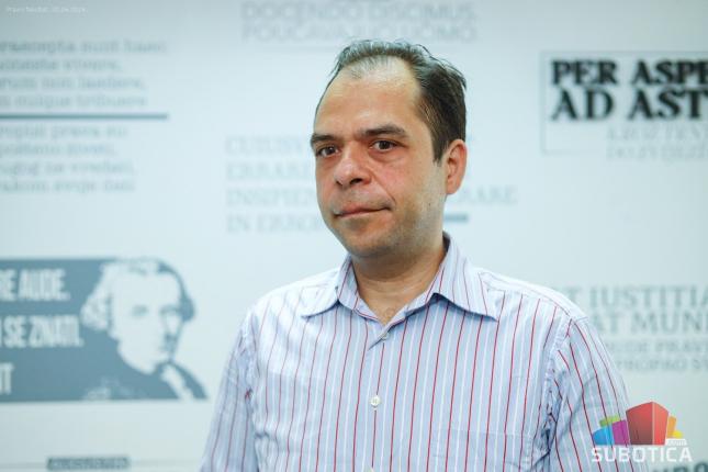 Na Pravnom fakultetu održano predavanje "Službena upotreba jezika i pisma u postupku"