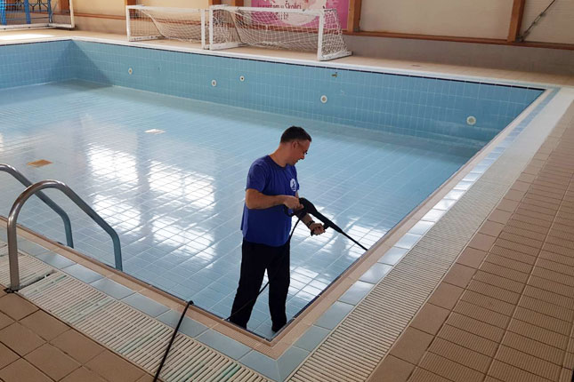 Pauza u radu bazena iskorišćena za zamenu vode i temeljno čišćenje