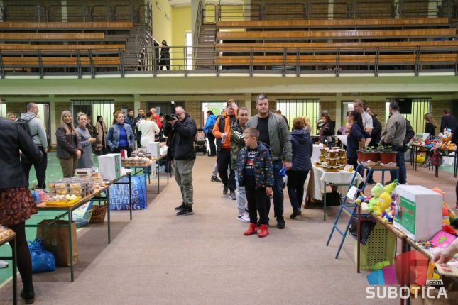 Humanitarni bazar za Leonu u nedelju u MESŠC-u