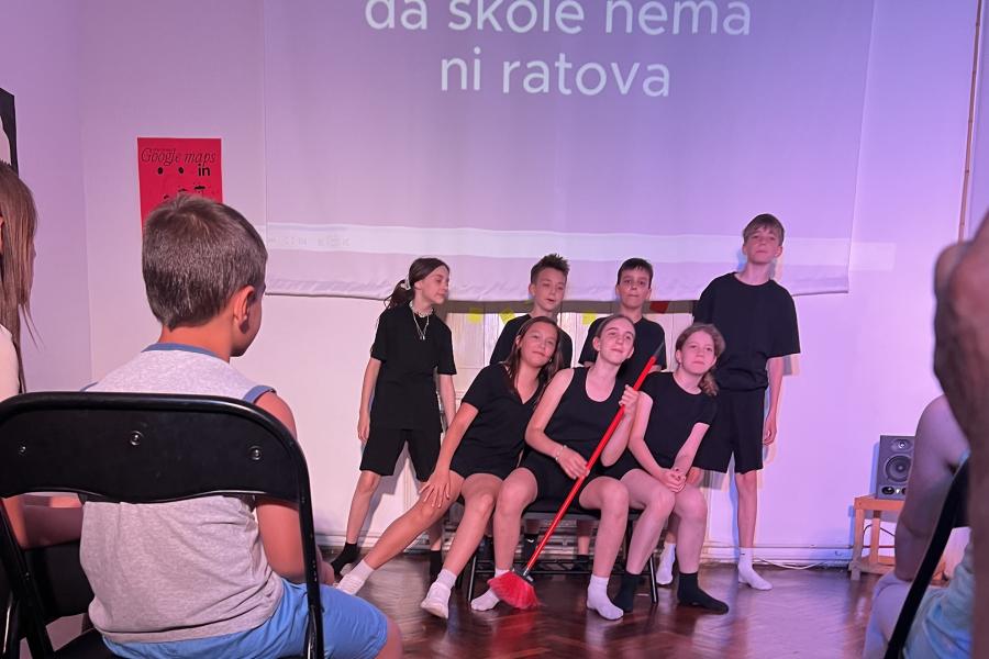 Centar „Klara i Rosa“ nastavlja kreativne radionice za decu i mlade