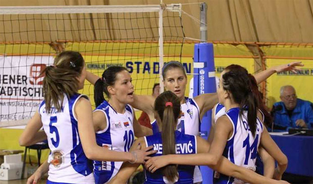 Odbojkašice 12 časova zaglavljene kod Feketića, a odbojkaši 9