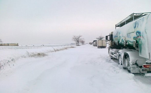 Zaseda krizni štab - Vojput šalje buldožere na autoput