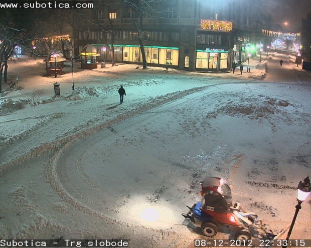 Zaseda krizni štab - Vojput šalje buldožere na autoput