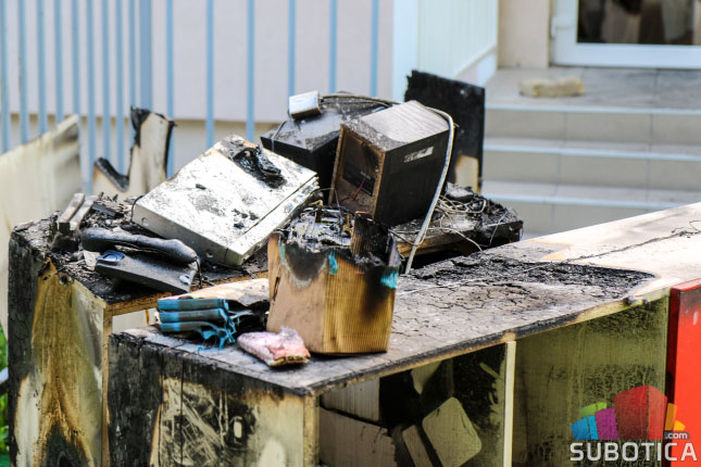 Izgoreo veliki deo vrtića „Pčelica“ u Aleksandrovu