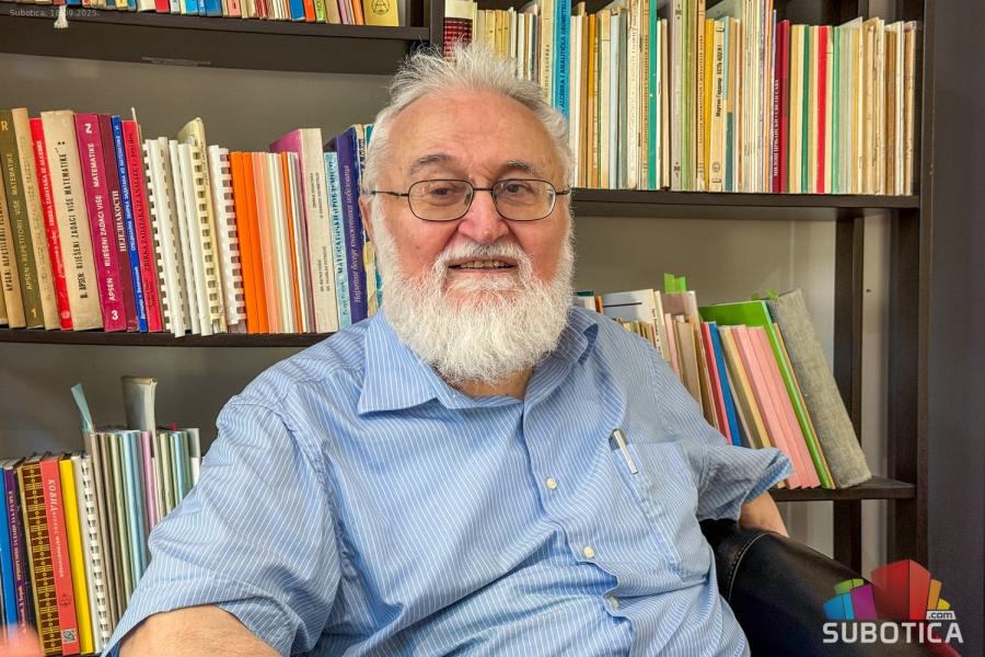 Profesor dr Đura Paunić držao predavanje mladim matematičarima iz oblasti geometrije
