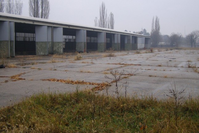 Ruši se kasarna "Kosta Nađ"