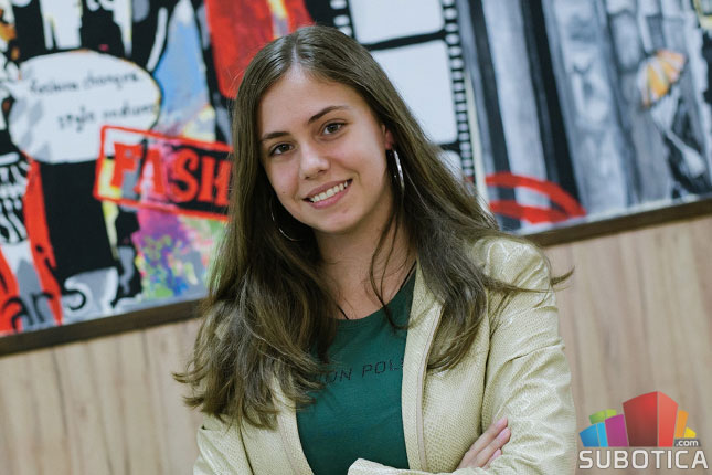 Oni dolaze: Anđela Lebović, učenica Hemijsko-tehnološke škole