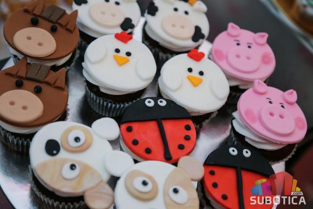 Otvorena poslastičarnica "Flamingo" torte i kolači