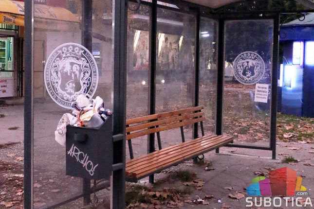 Kante na Radijalcu uklonjene jer su sugrađani u njih bacali kućni otpad