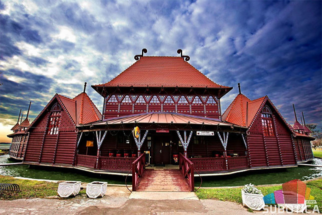 Palićko jezero "ni na nebu ni na zemlji"