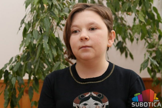 Parkiranje na trotoarima veliki problem za osobe sa invaliditetom