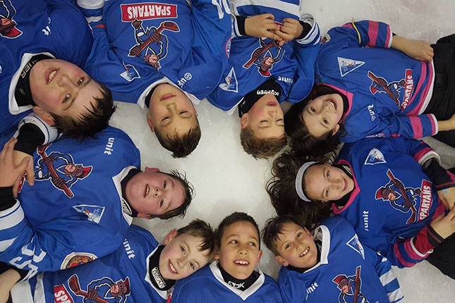 Hokej: Brojni nastupi mlađih selekcija Spartaka