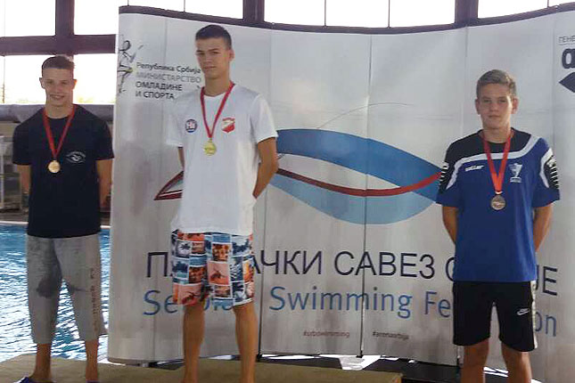 Dvanaest medalja plivača "Spartak-Prozivke" na Letnjem prvenstvu Srbije