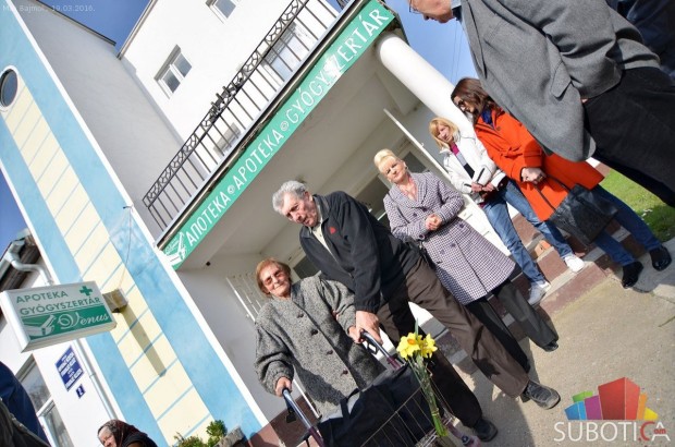 Građani Malog Bajmoka od danas mogu da uzimaju lekove na recept