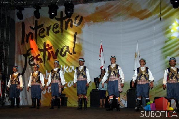 Svečano otvoren 12. Interetno festival