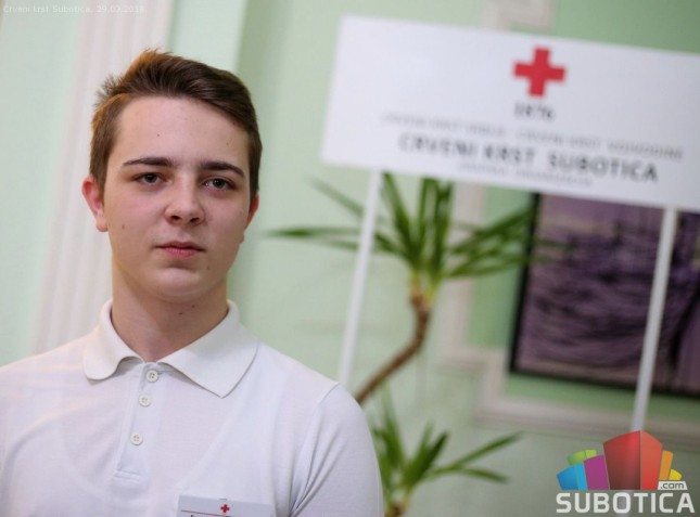 Održano takmičenje osnovaca i srednjoškolaca na temu "Šta znaš o zdravlju - Šta znaš o Crvenom krstu?"