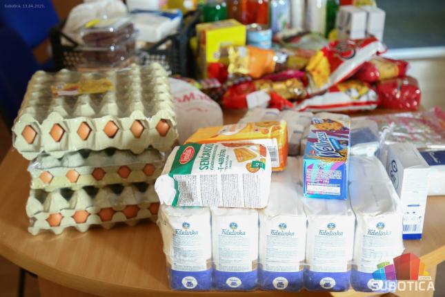 Pomozimo ugroženim porodicama i deda Stipanu: U nedelju velika akcija prikupljanja namirnica u MZ "Gat"