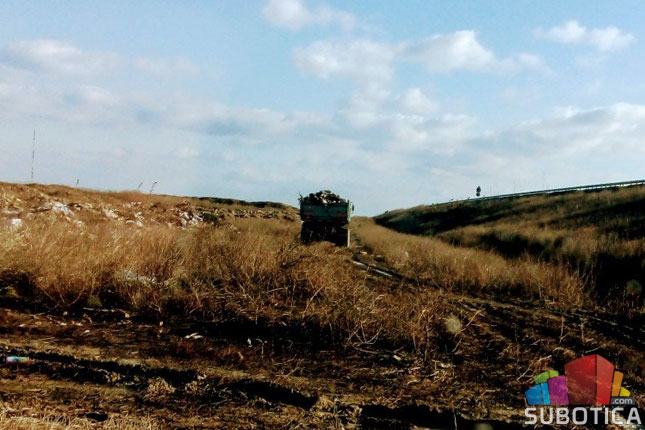 Uklonjena divlja deponija između Starog Žednika i Đurđina