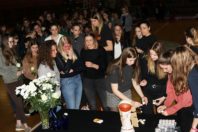 Komemoracija i sahrana košarkaškog trenera Radovana Vukovića u utorak