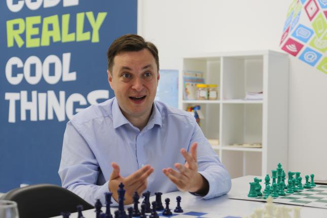 Dobitnik "Nagrade za dobrog čoveka" - Žombor Roža: "Šah ne poznaje jezičku barijeru"