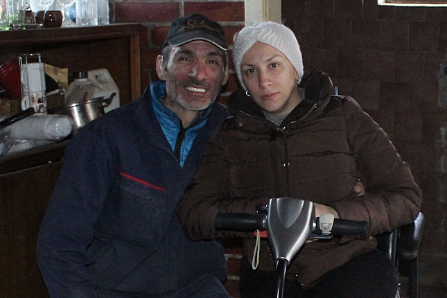 Porodici Sesartić potrebna pomoć da se skuće