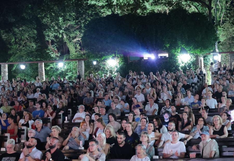 Palić u znaku evropskog filma: Kornelu Mundrucu uručena nagrada „Aleksandar Lifka“