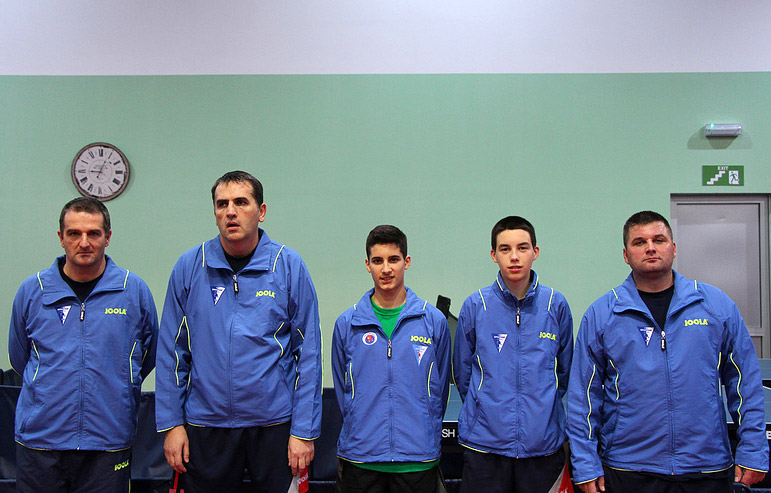 Stonoteniseri STK "Spartak II" pobedom nad Zmajevom izbili na prvo mesto lige