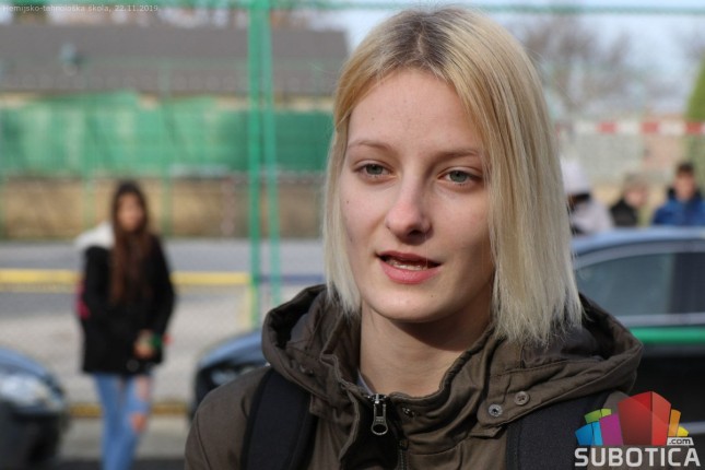 Kontejnere za separatno sakupljanje PET i alu ambalaže dobile tri srednje škole