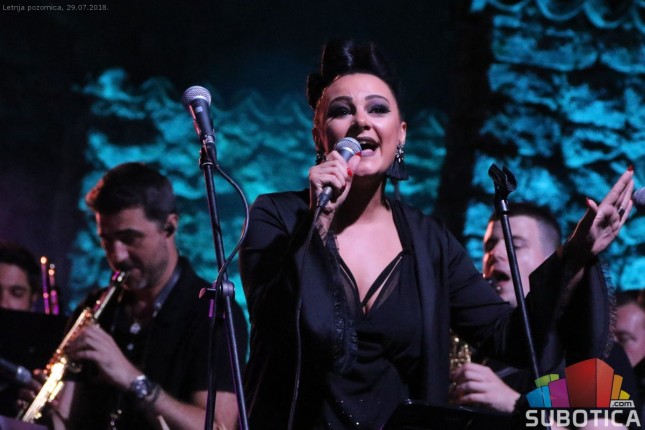 Energičan nastup "Rok opere" na Letnjoj pozornici