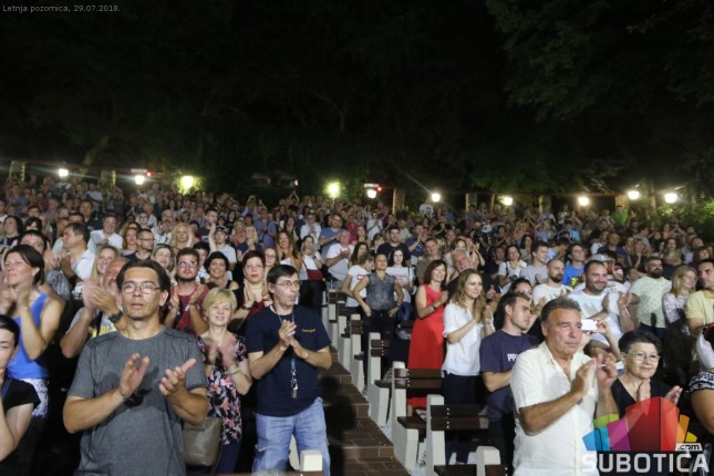 Energičan nastup "Rok opere" na Letnjoj pozornici