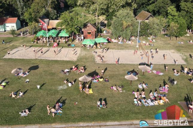 Voda u Palićkom jezeru i ovog leta pete klase, nedovoljnog kvaliteta za bezbedno kupanje