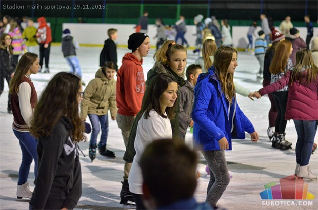Počela sezona na klizalištu