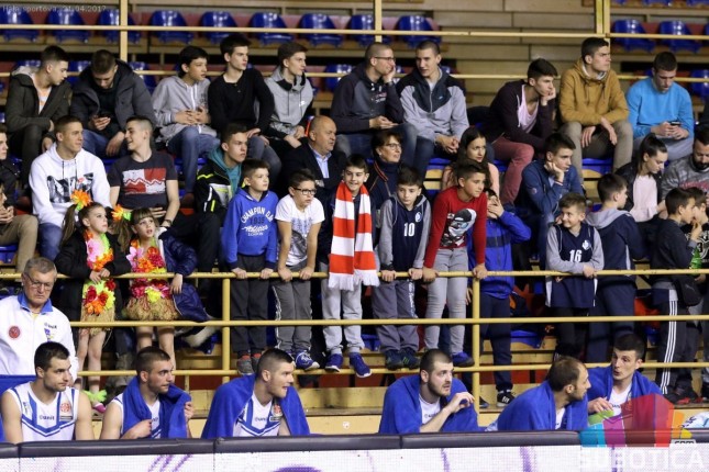 Košarkaši Spartaka izgubili od Crvene zvezde na startu Superlige (54:89)