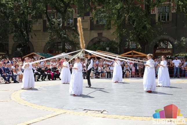 U susret "Dužijanci"