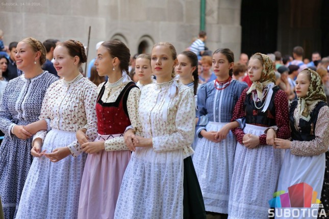 U susret "Dužijanci"