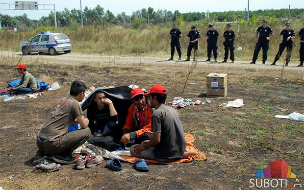 Prihvatni centar u Subotici prepun