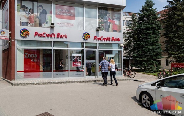 Otvorena nova samouslužna zona ProCredit banke u Subotici