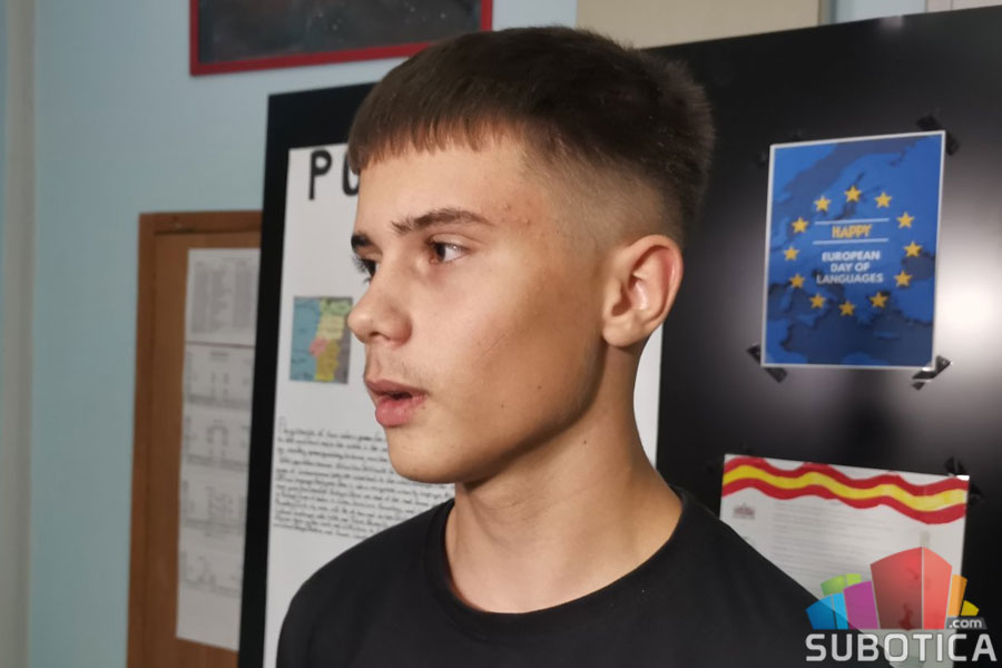 Učenici Tehničke škole „Ivan Sarić” obeležili Evropski dan jezika kroz kviz znanja