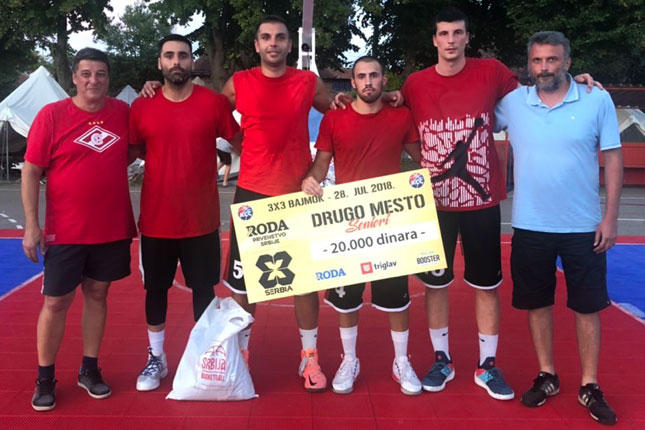 "Liman 3x3 Tesla voda 2" pobednik 5. Memorijalnog turnira u basketu "Branko Zrnić - Bajmok 2018"