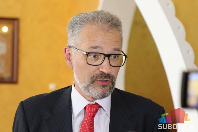 Razvrstavanje na suvi i vlažni otpad još na čekanju