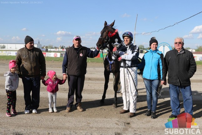 Otvorena kasačka sezona