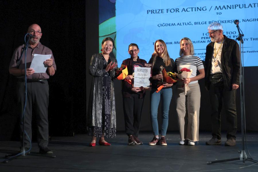 Ansambl „Život u kutiji“ odneo Gran Pri na 32. Festivalu pozorišta za decu