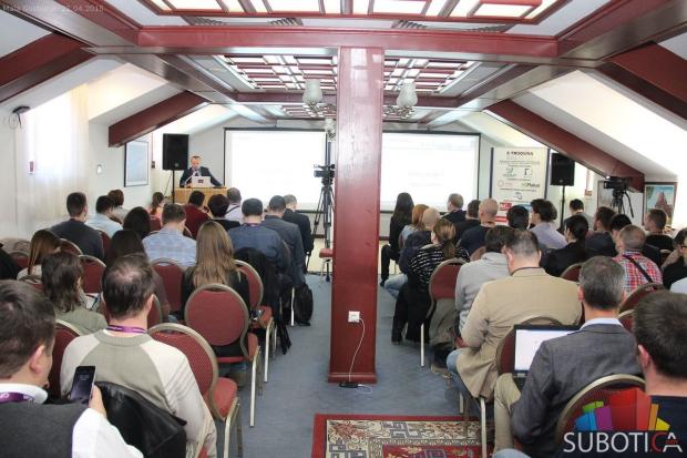 Otvoren 15. seminar o elektronskoj trgovini #E-trgovina 2015
