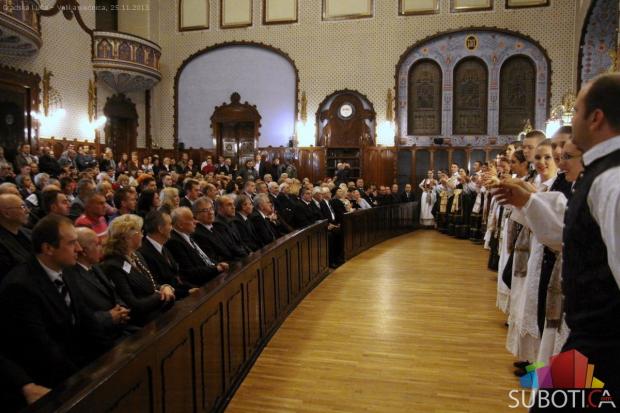 Nikolić: Bunjevci nisu ni Srbi ni Hrvati, nego autohton narod