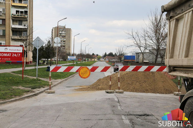 Deo Bajnatske zatvoren do 1. juna, autobuski saobraćaj ide kroz Kumičićevu